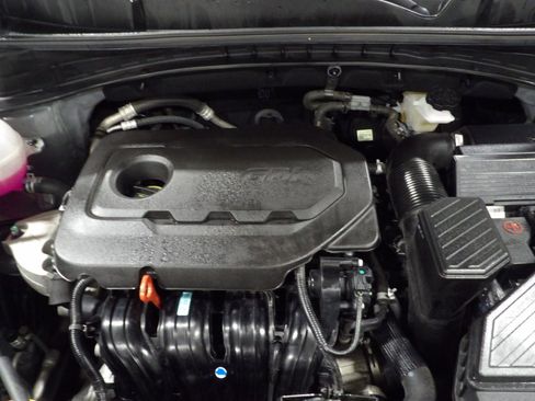 Used 2022 Kia Sportage LX image 20