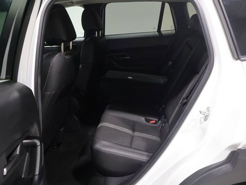 Used 2025 MAZDA CX-50 AWD 2.5 S w/ Premium Package image 18