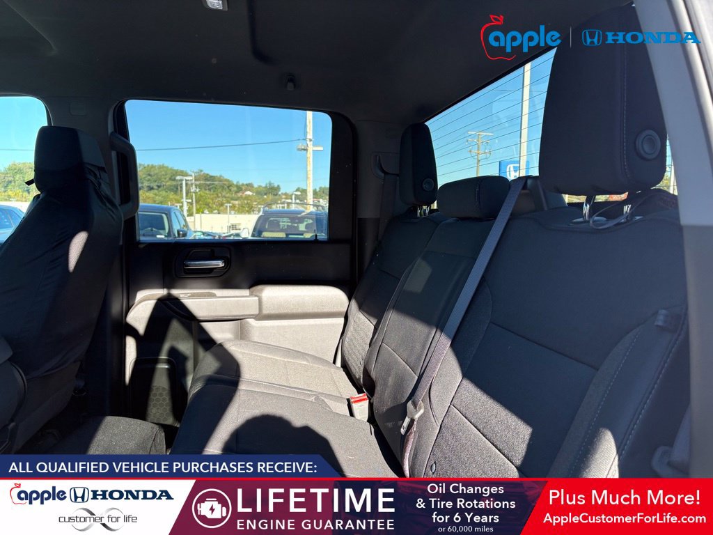 Used 2025 Chevrolet Silverado 2500 Custom w/ Custom Convenience Package AWD/4WD image 5