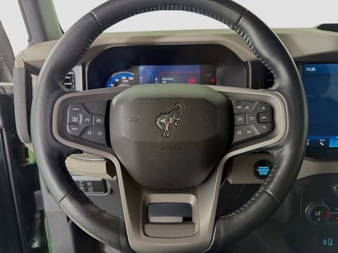 Used 2023 Ford Bronco Wildtrak AWD/4WD image 14