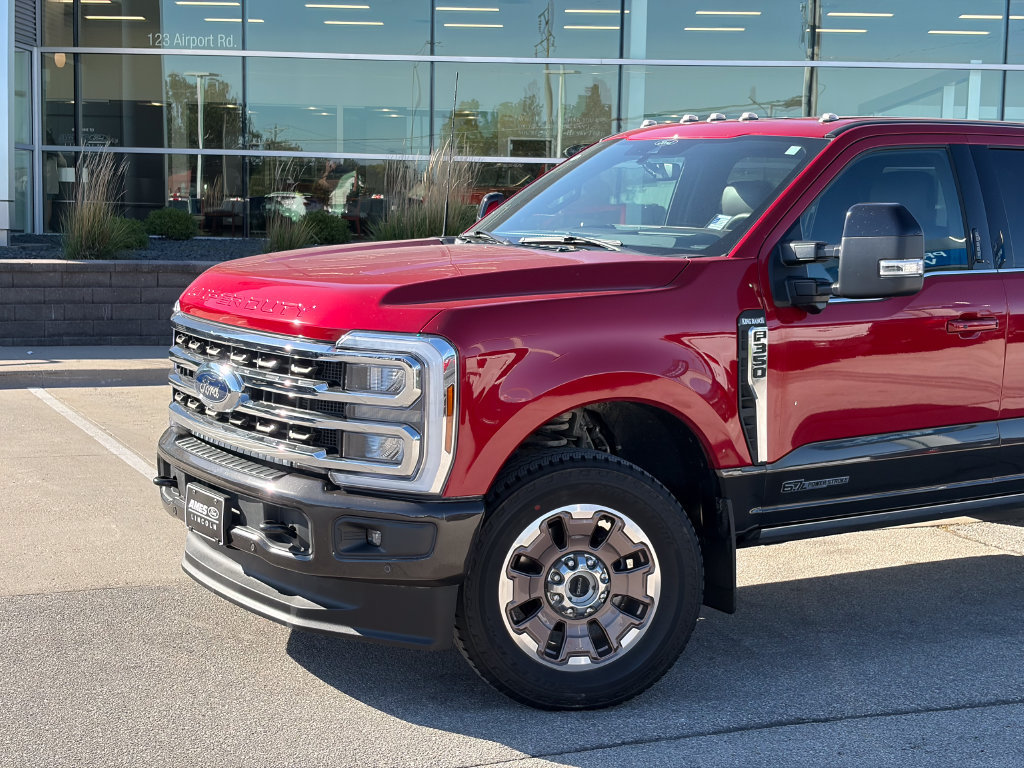 Used 2024 Ford F350 King Ranch AWD/4WD image 2
