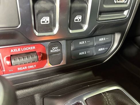 New 2026 Jeep Wrangler Willys AWD/4WD image 29