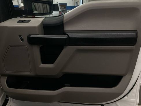 Used 2018 Ford F350 XL w/ Power Equipment Group AWD/4WD image 26