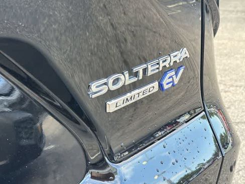 Certified 2025 Subaru Solterra w/ Limited Convenience Package AWD/4WD image 12