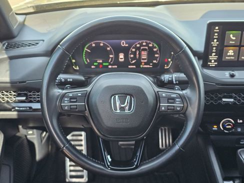 Used 2023 Honda Accord Sport image 14