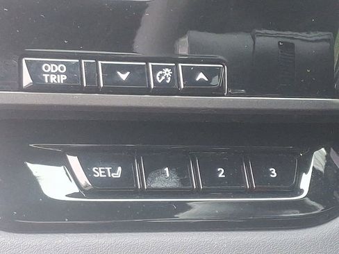 Used 2025 Lexus RX 350 Premium image 26