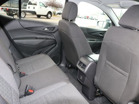 Used 2024 Chevrolet Equinox LT image 23