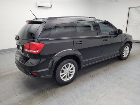 Used 2017 Dodge Journey SXT image 10
