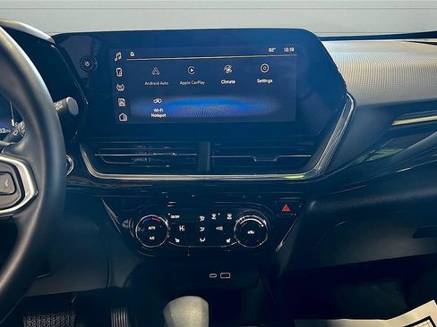 Used 2025 Chevrolet Trax ACTIV w/ Driver Confidence Package image 21