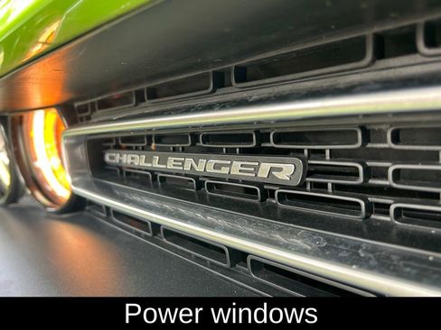 Used 2023 Dodge Challenger SXT image 11