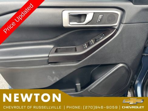 Used 2020 Ford Explorer XLT w/ Equipment Group 202A RWD image 8