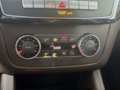 Used 2017 Mercedes-Benz GLS 450 4MATIC image 23