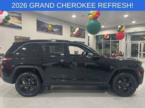 New 2026 Jeep Grand Cherokee Limited w/ Limited Altitude Package image 10