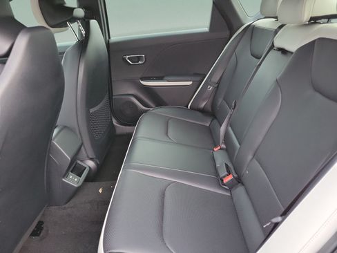 New 2026 Kia K4 GT-Line w/ GT-Line Premium Package FWD image 6