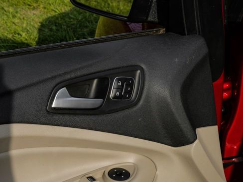 Used 2017 Ford Escape Titanium w/ Equipment Group 301A FWD image 49
