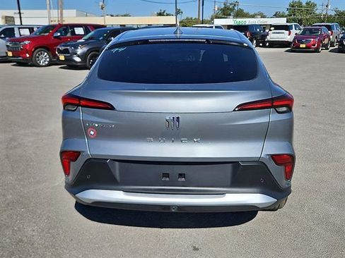 New 2026 Buick Envista Preferred image 4