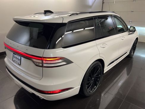 New 2026 Lincoln Aviator Reserve image 6