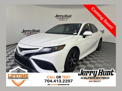 Used 2022 Toyota Camry SE w/ Convenience Package