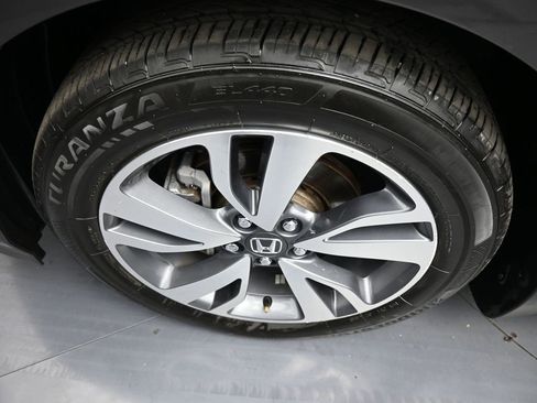 Certified 2022 Honda Odyssey Touring image 14