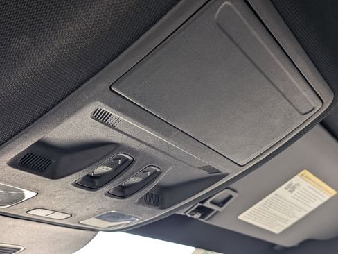 Used 2023 Ford Escape ST-Line image 25