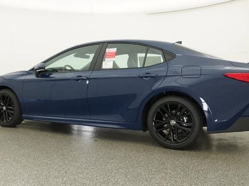 New 2026 Toyota Camry SE FWD image 20