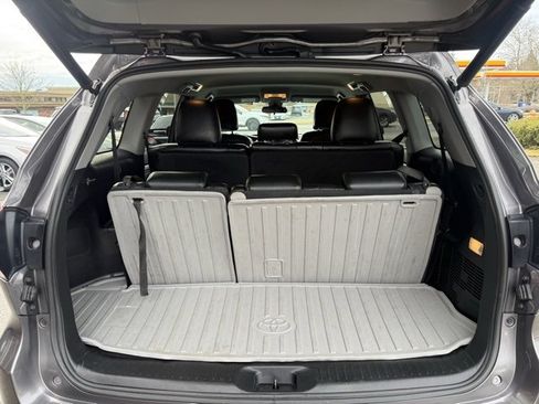 Used 2019 Toyota Highlander Plus image 24