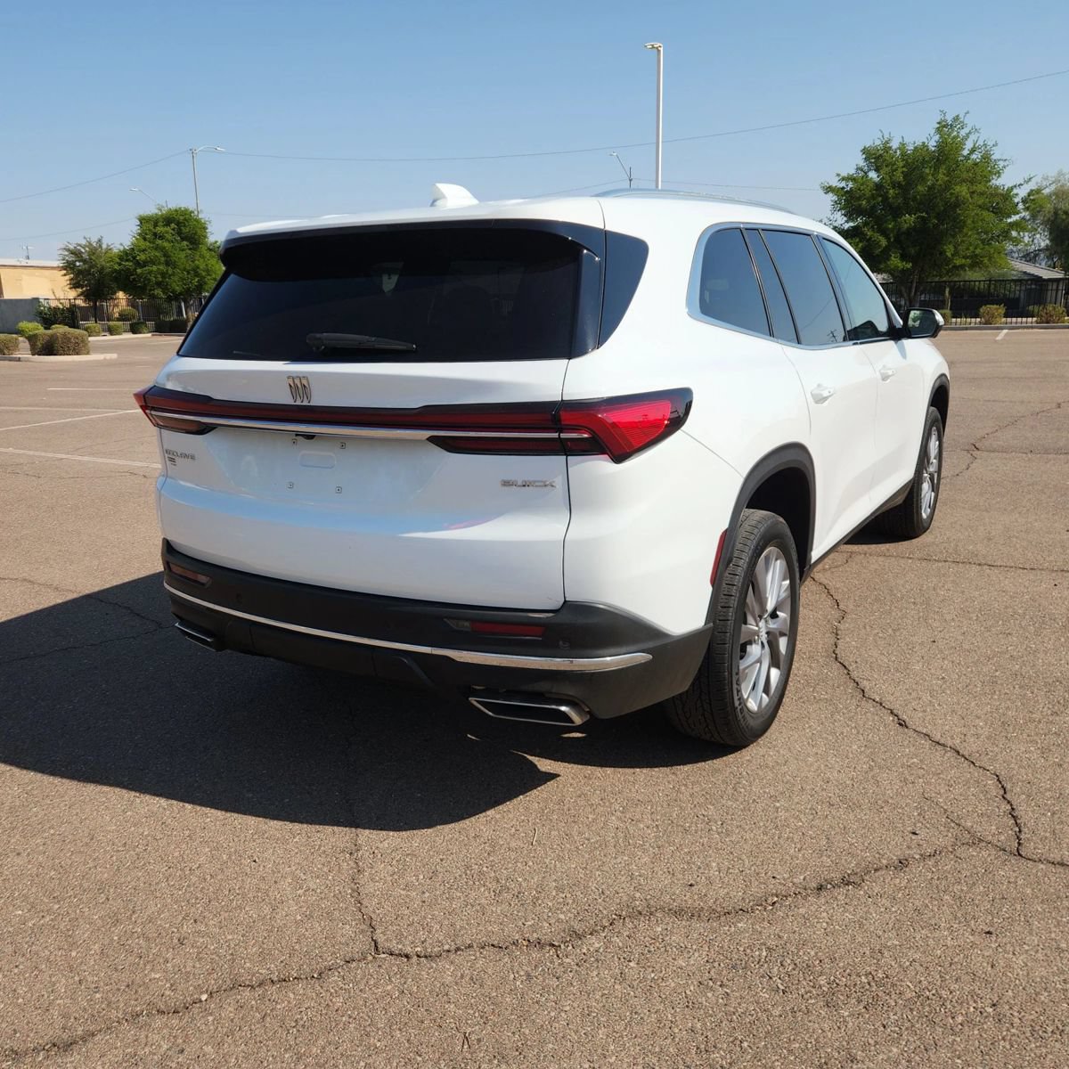 Used 2025 Buick Enclave Preferred FWD image 15