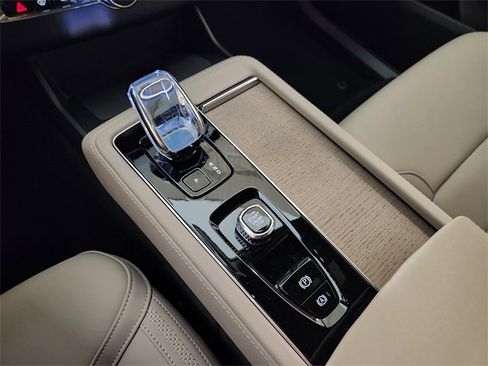 New 2026 Volvo XC90 B6 Plus image 20