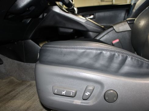 Used 2012 Toyota Prius Four FWD image 22