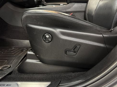 Used 2019 Dodge Durango R/T w/ Blacktop Package image 23