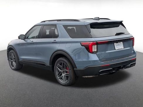 New 2026 Ford Explorer ST-Line AWD/4WD image 5