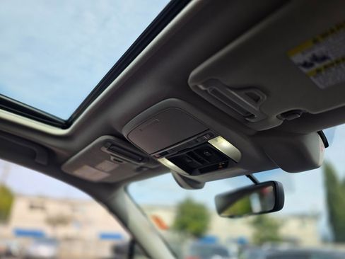 Used 2019 Subaru Forester Touring w/ Popular Package #3 image 18