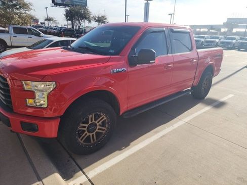Used 2015 Ford F150 XLT w/ Equipment Group 302A Luxury image 1