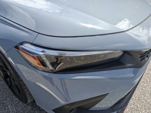 Used 2024 Honda Civic Sport image 16