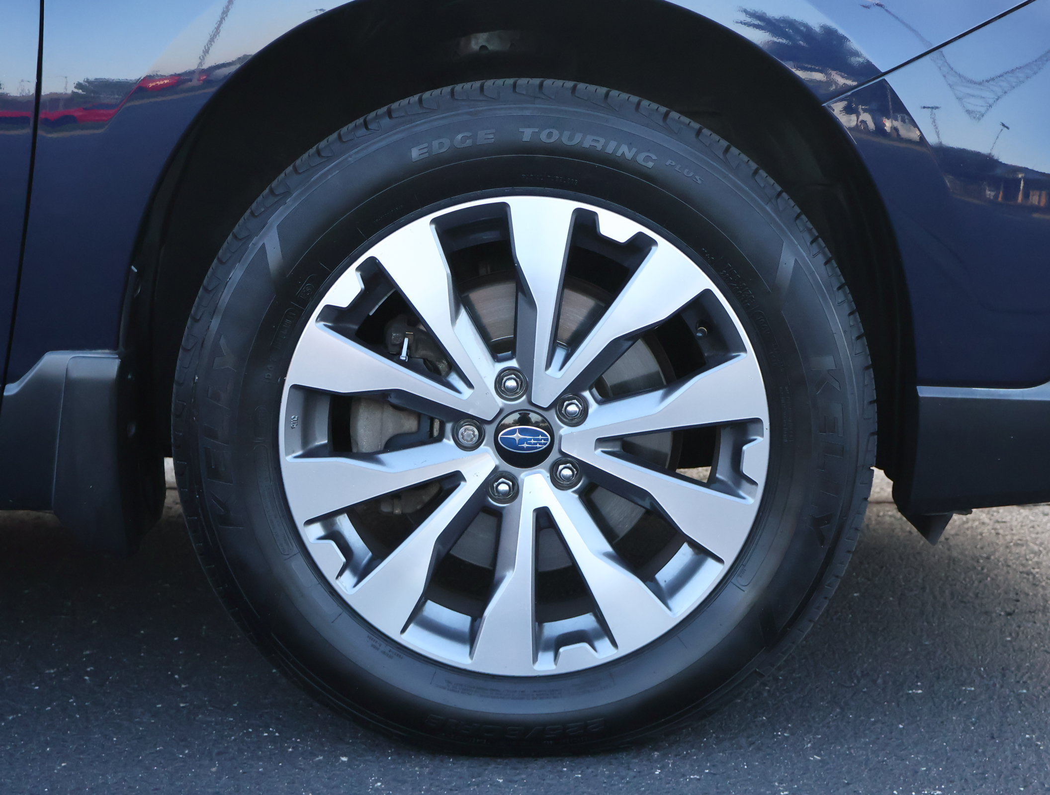 Used 2018 Subaru Outback 3.6R Touring AWD/4WD image 28