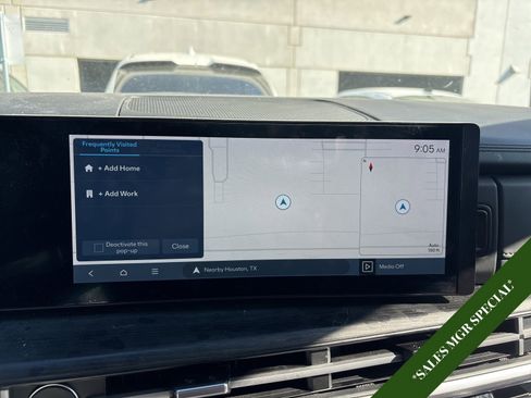 Used 2024 Hyundai Santa Fe Limited image 14