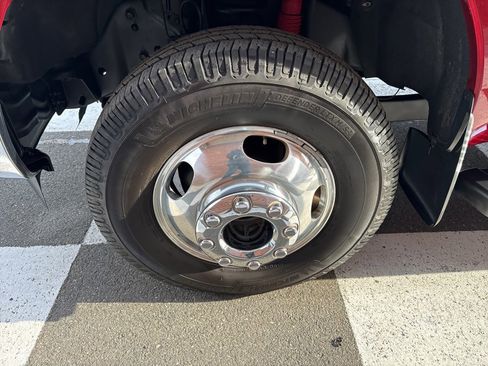 Used 2013 Ford F350 Lariat w/ Lariat Ultimate Pkg image 24