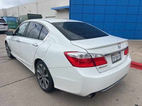 Used 2014 Honda Accord Sport image 2