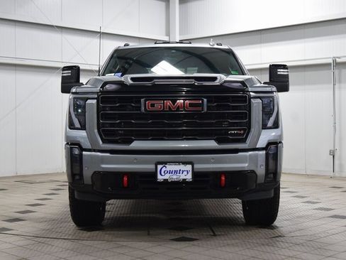 Used 2024 GMC Sierra 2500 AT4 w/ AT4 Premium Plus Package image 2