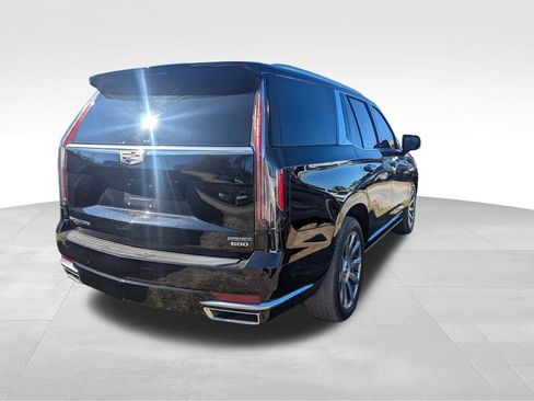 Used 2023 Cadillac Escalade Premium Luxury Platinum image 2