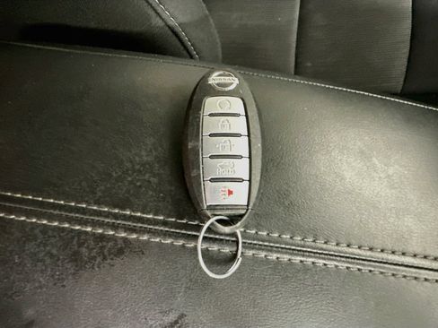 Used 2022 Nissan Sentra SV w/ All-Weather Package FWD image 35
