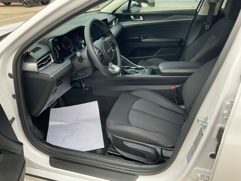 Used 2023 Kia K5 LXS image 5