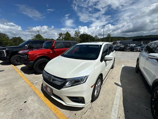 Used 2018 Honda Odyssey EX-L image 2