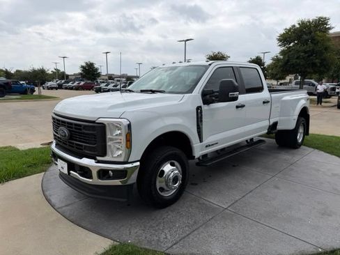 Used 2025 Ford F350 XL AWD/4WD image 3