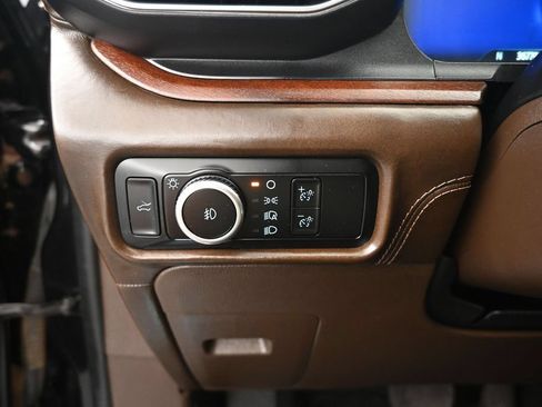 Certified 2023 Ford Explorer King Ranch w/ Technology Package AWD/4WD image 24