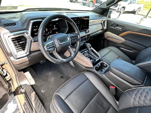 Used 2024 GMC Canyon Denali AWD/4WD image 22