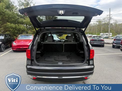 Used 2018 Honda Pilot Touring image 23