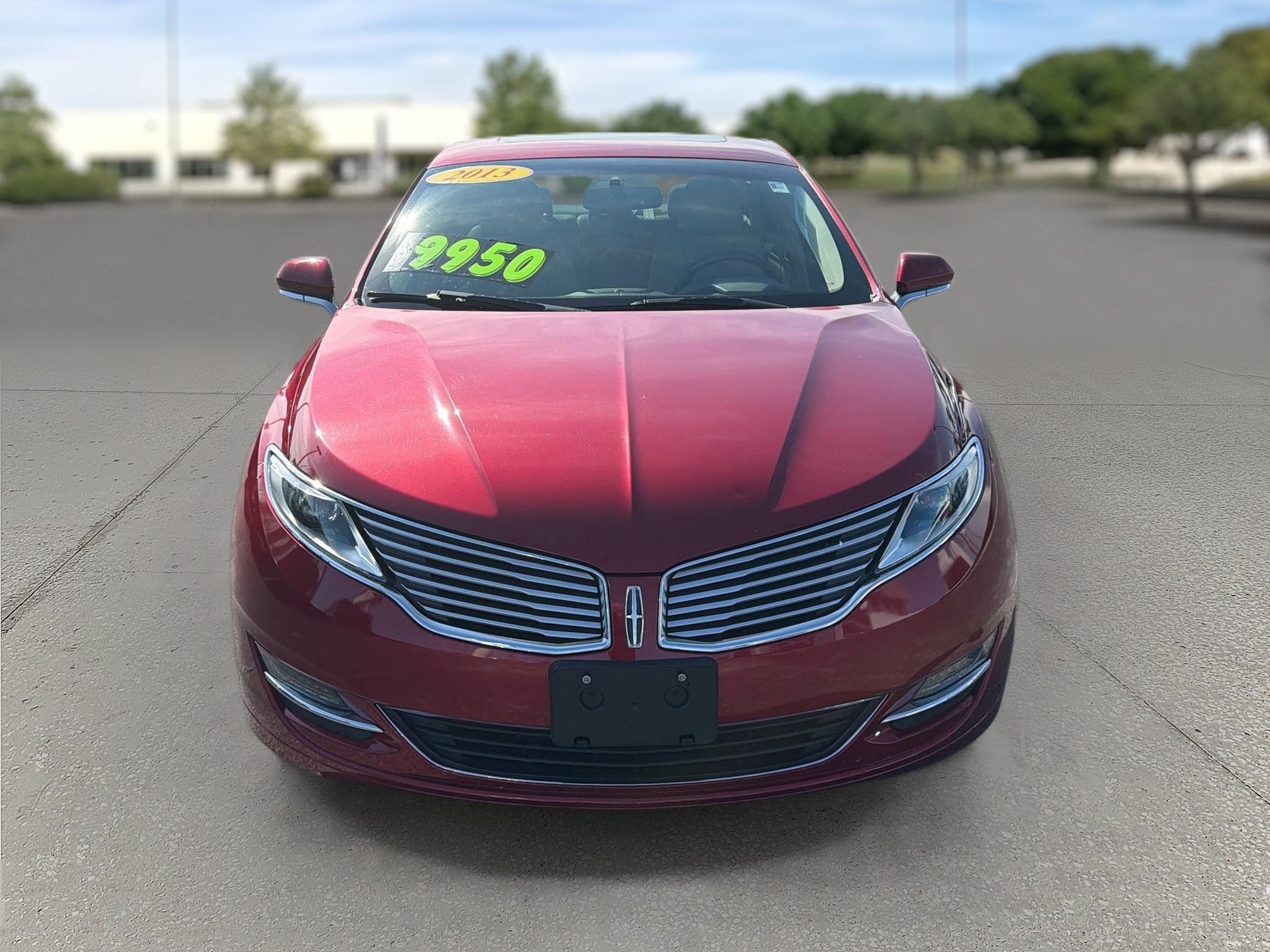Used 2013 Lincoln MKZ FWD image 2