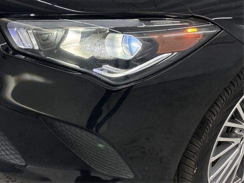 Used 2022 Mercedes-Benz CLA 250 4MATIC image 34