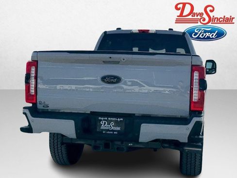 New 2026 Ford F350 Lariat w/ Black Appearance Package AWD/4WD image 8